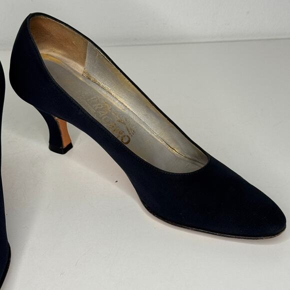 Salvatore Ferragamo Pumps Womens Size 7 4A Black Almond Toe Suede Stiletto Heels - Picture 6 of 11